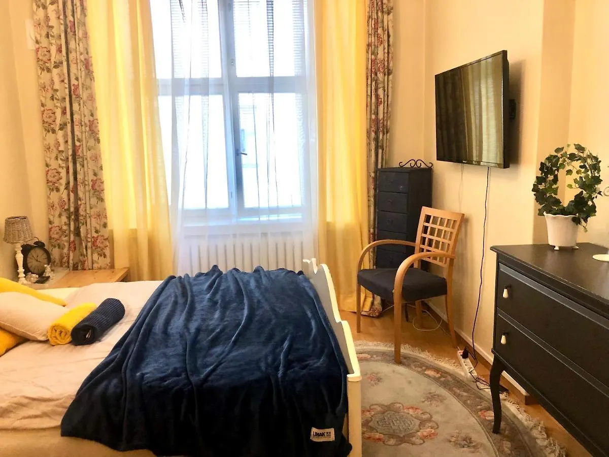 Apartment Sharm Sweet Studio City Center Kamppi 49 Kalevankatu Helsinki Finland