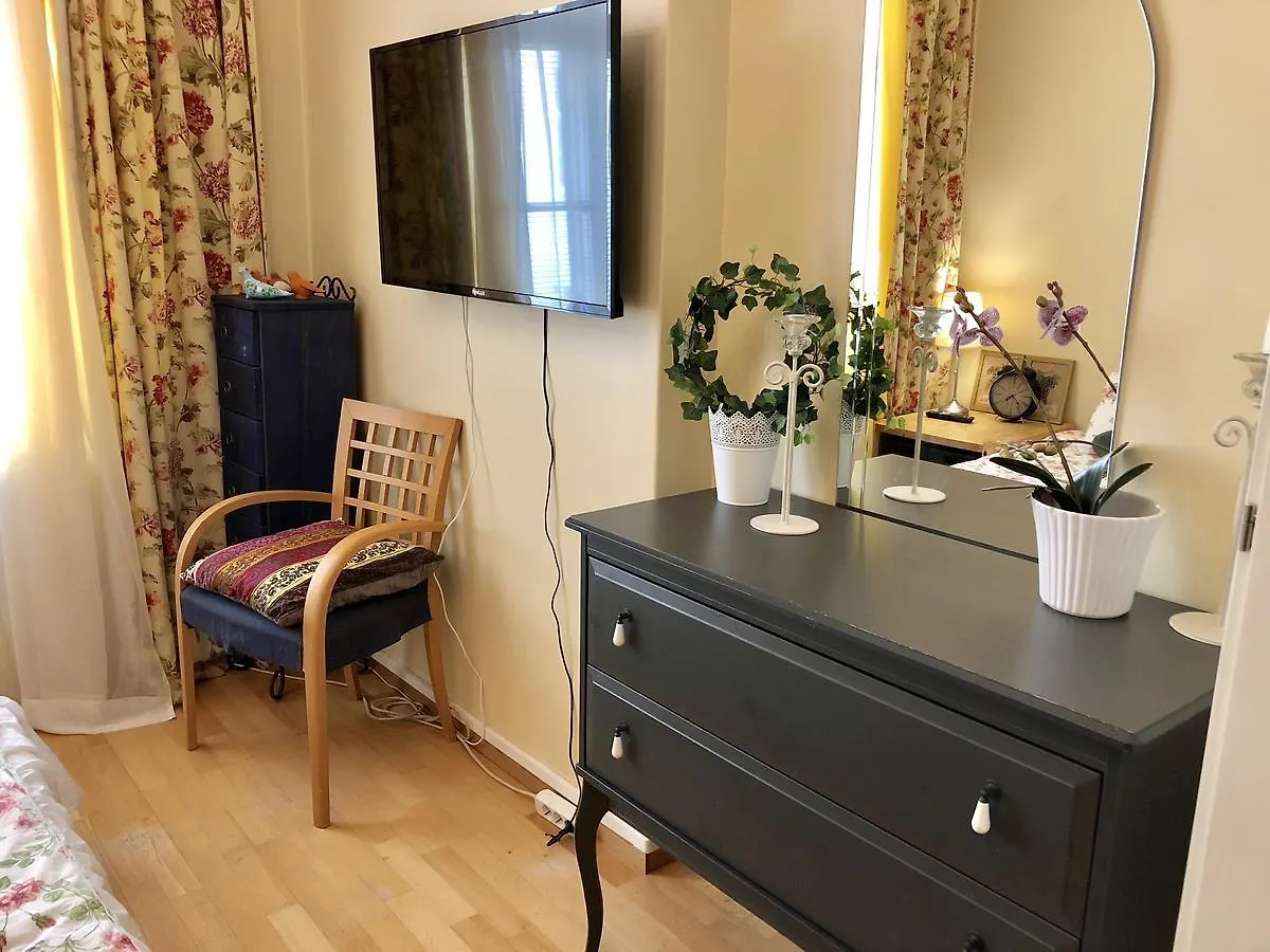 Sharm Sweet Studio City Center Kamppi 49 Kalevankatu Helsinki
